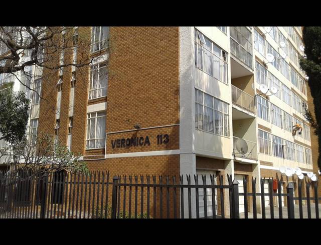 3 BEDROOM FLAT SOLD IN SUNNYSIDE